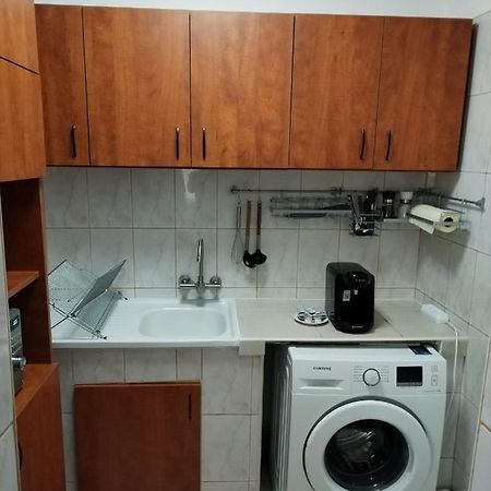 Chic Apartment Pitesti Ngoại thất bức ảnh